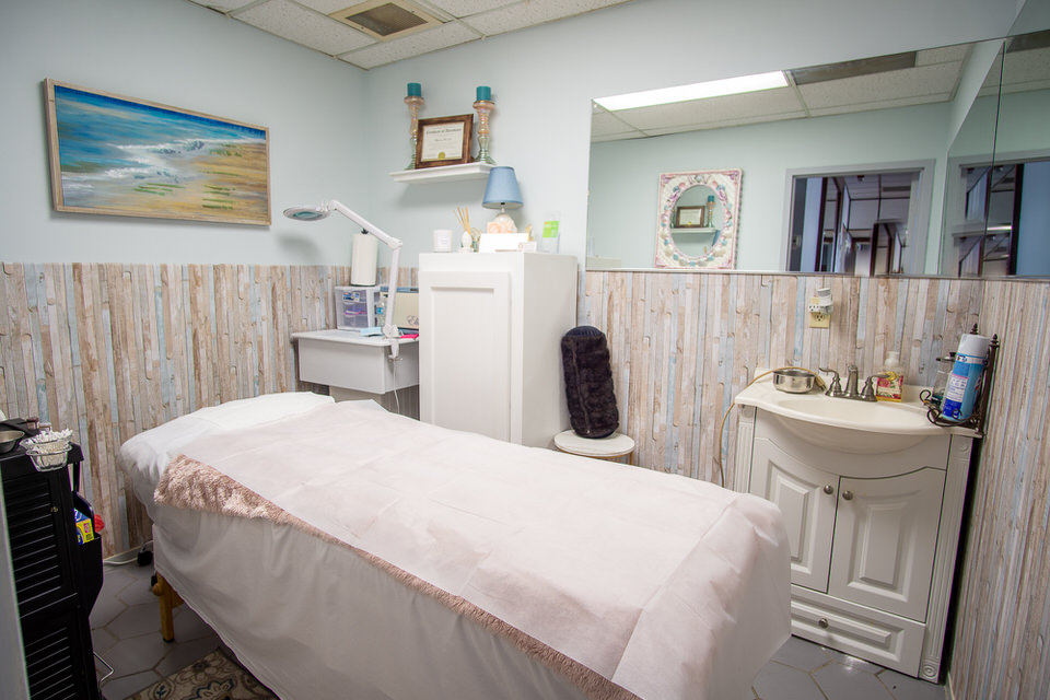 permanent makeup room